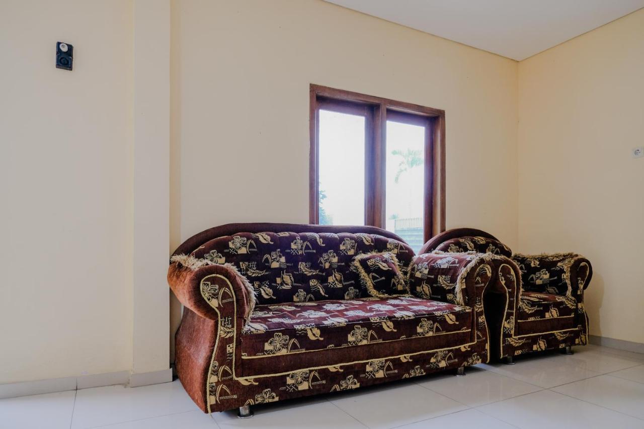 Spot On 2448 Hotel Tlogorejo 2 Ngebel Εξωτερικό φωτογραφία
