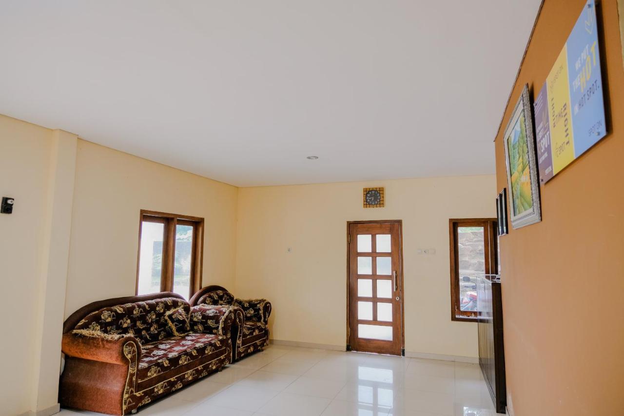 Spot On 2448 Hotel Tlogorejo 2 Ngebel Εξωτερικό φωτογραφία