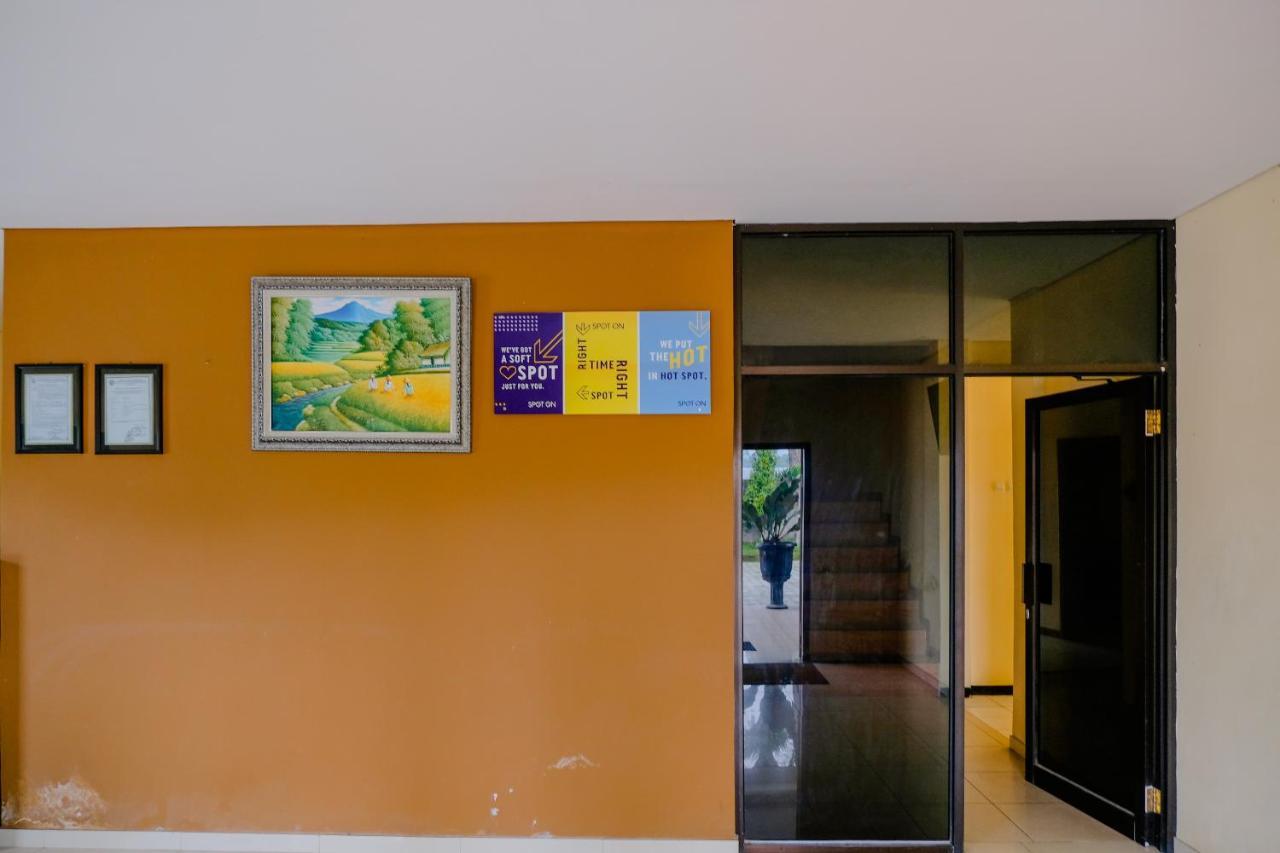 Spot On 2448 Hotel Tlogorejo 2 Ngebel Εξωτερικό φωτογραφία